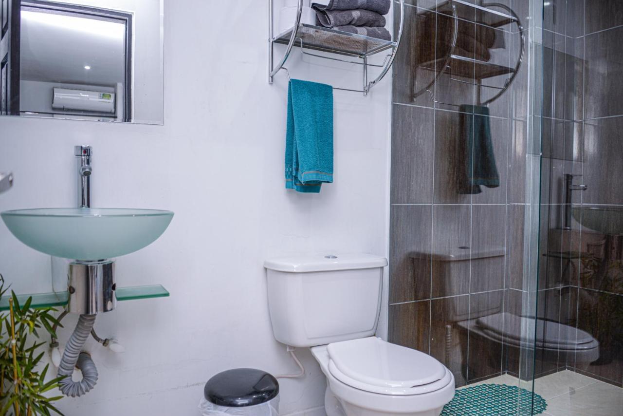 Apartment Carrera 301 Меделин Екстериор снимка